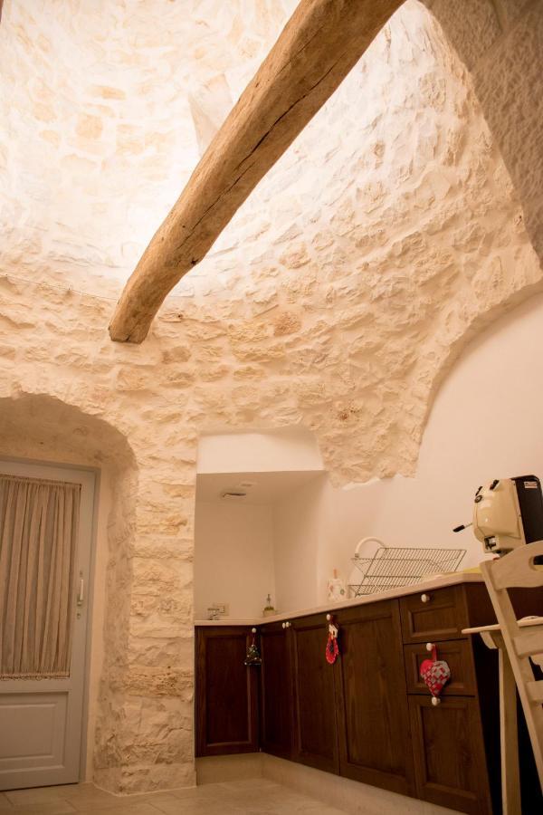 I Trulli Di Nonno Battista Villa Locorotondo Buitenkant foto