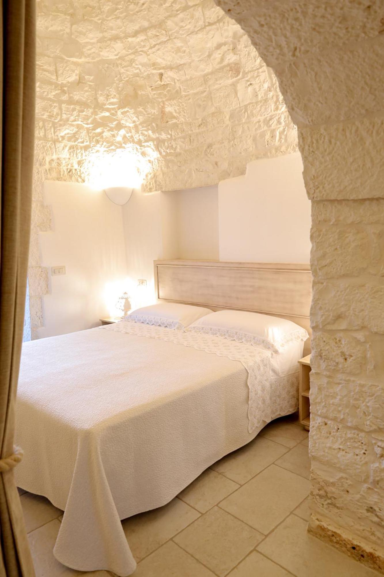 I Trulli Di Nonno Battista Villa Locorotondo Buitenkant foto